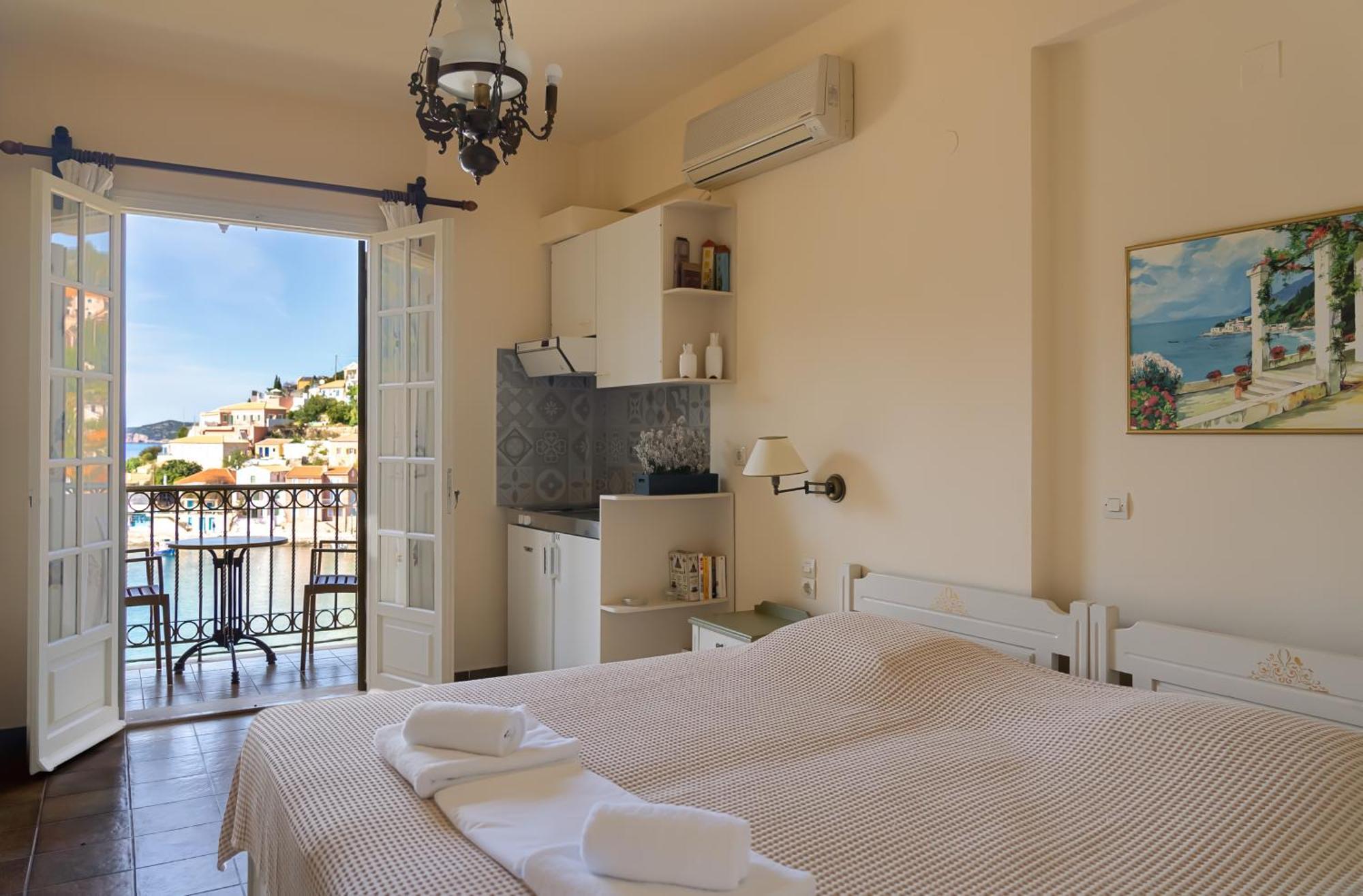 Linardos Apartments Asos Room photo